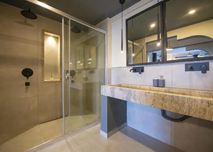 Porto- 3 Bedrom Private Pool فيلة